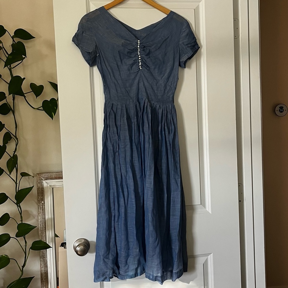Vintage blue linen/cotton 1940-50’s dress, knee length, mother of pearl buttons